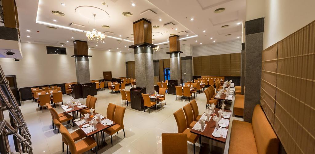 Hotel Saptagiri Hyderabad Eksteriør billede
