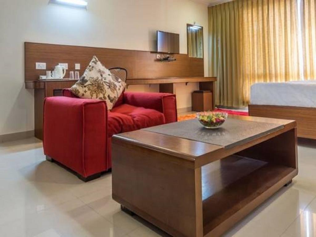 Hotel Saptagiri Hyderabad Eksteriør billede