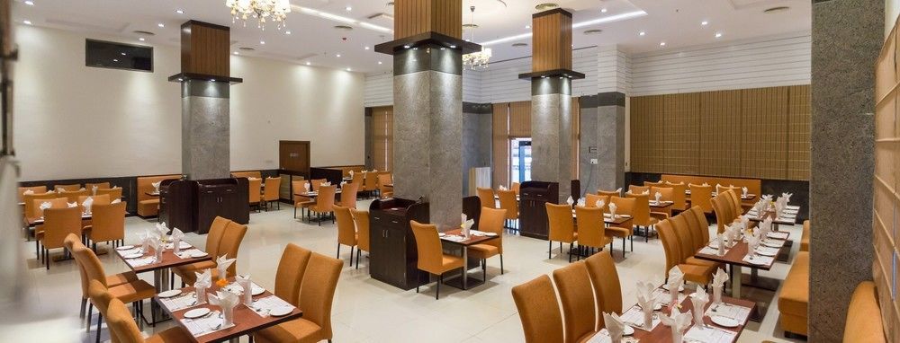 Hotel Saptagiri Hyderabad Eksteriør billede