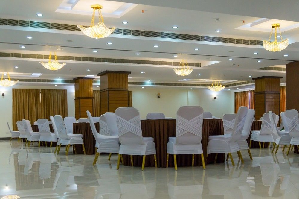 Hotel Saptagiri Hyderabad Eksteriør billede