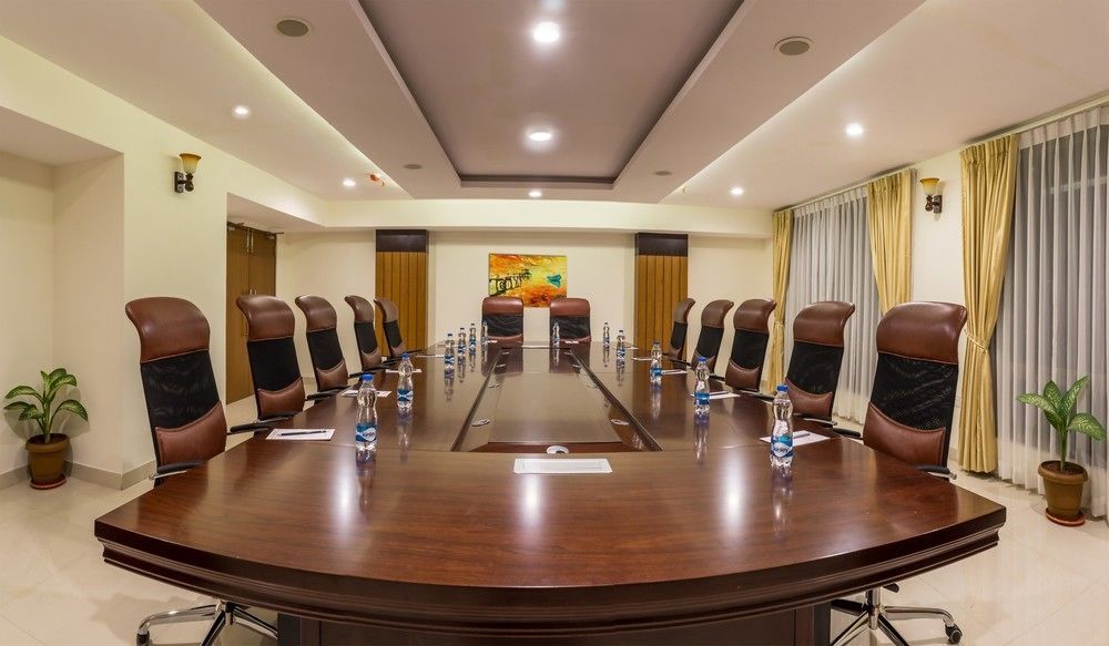 Hotel Saptagiri Hyderabad Eksteriør billede